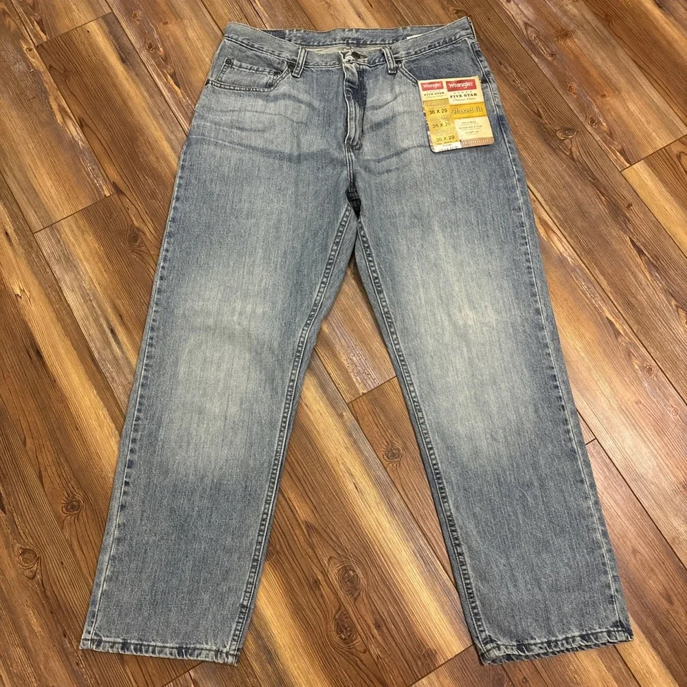 Wrangler Mens Relaxed Fit Jeans Straight Leg 36x29 Five Star Premium 97NCWBD NEW